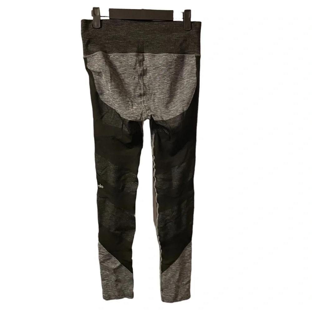 ALO YOGA SEAMLESS LIFT HIGH RISE LEGGINGS